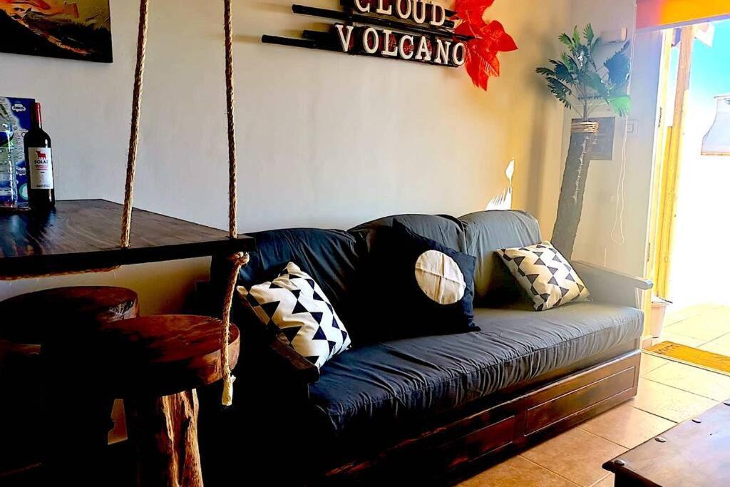 Cloud Volcano 칼레타데푸스테 외부 사진
